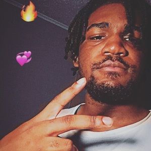 Meet your Posher, Adrian